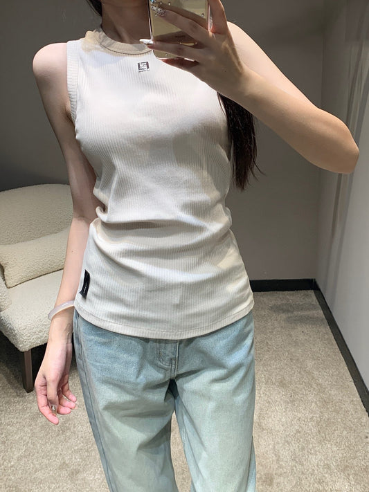 Simple And Versatile Tank Top