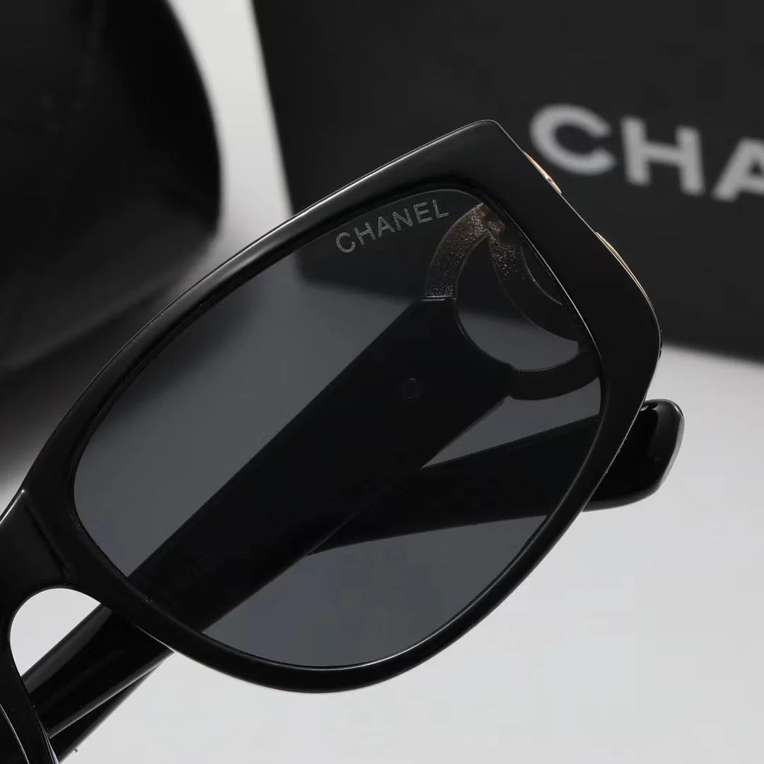 Sunglasses large frame sunglasses leg logo