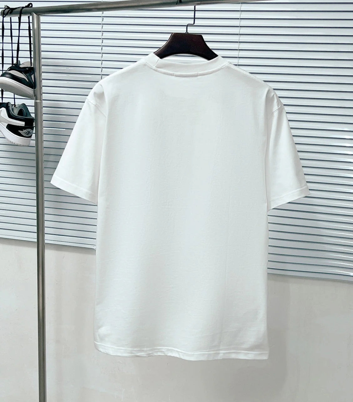 Printed T-Shirt: High-End Fashion Statement-43