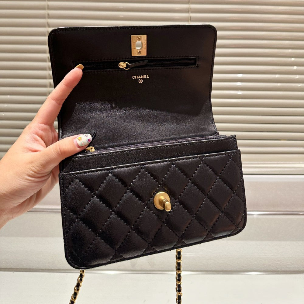 Classic Flap Bag W3821