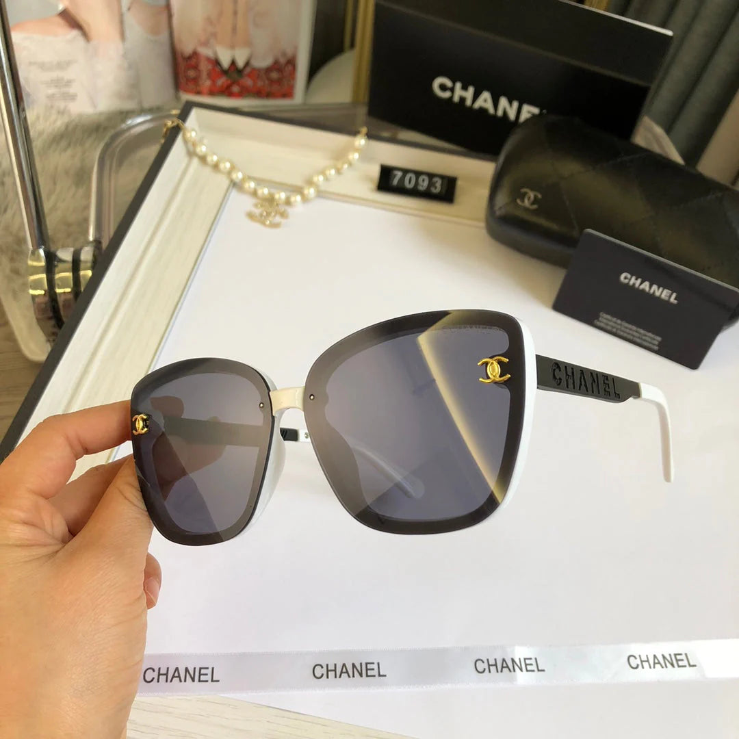 Polarized fashionable anti-UV sunglasses