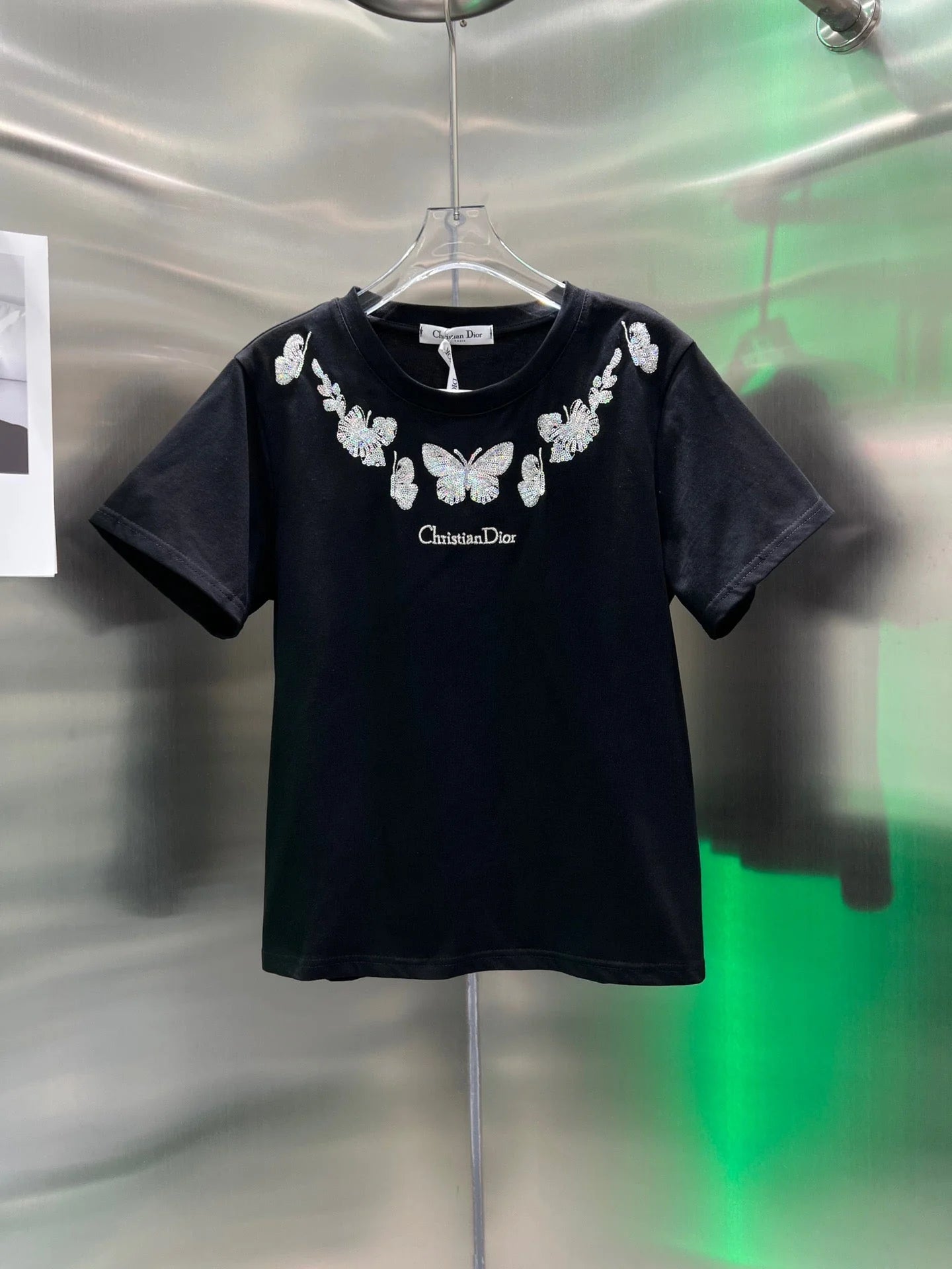 Butterfly Collar Short Sleeve T-shirt