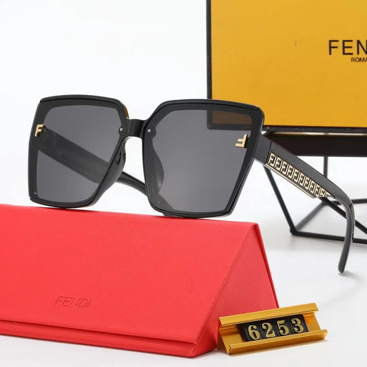 Large Square Frame Gradient Sunglasses