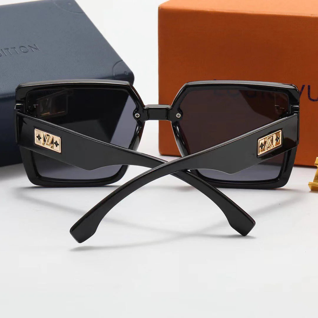 Square Sunglasses 2838