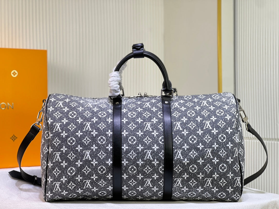 New Collection   Bags For Men 016