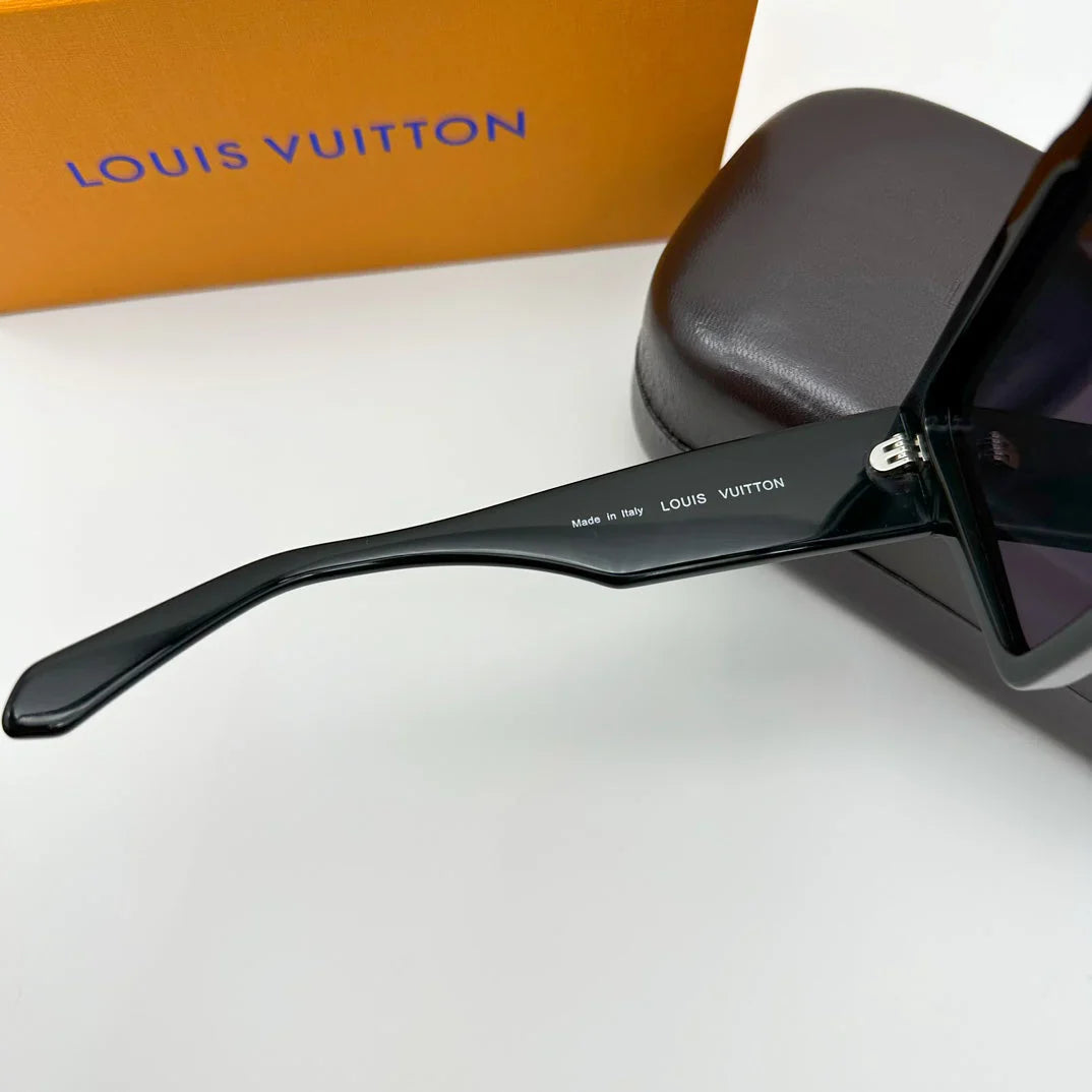 CYCLONE SUNGLASSES Square Sunglasses 6007