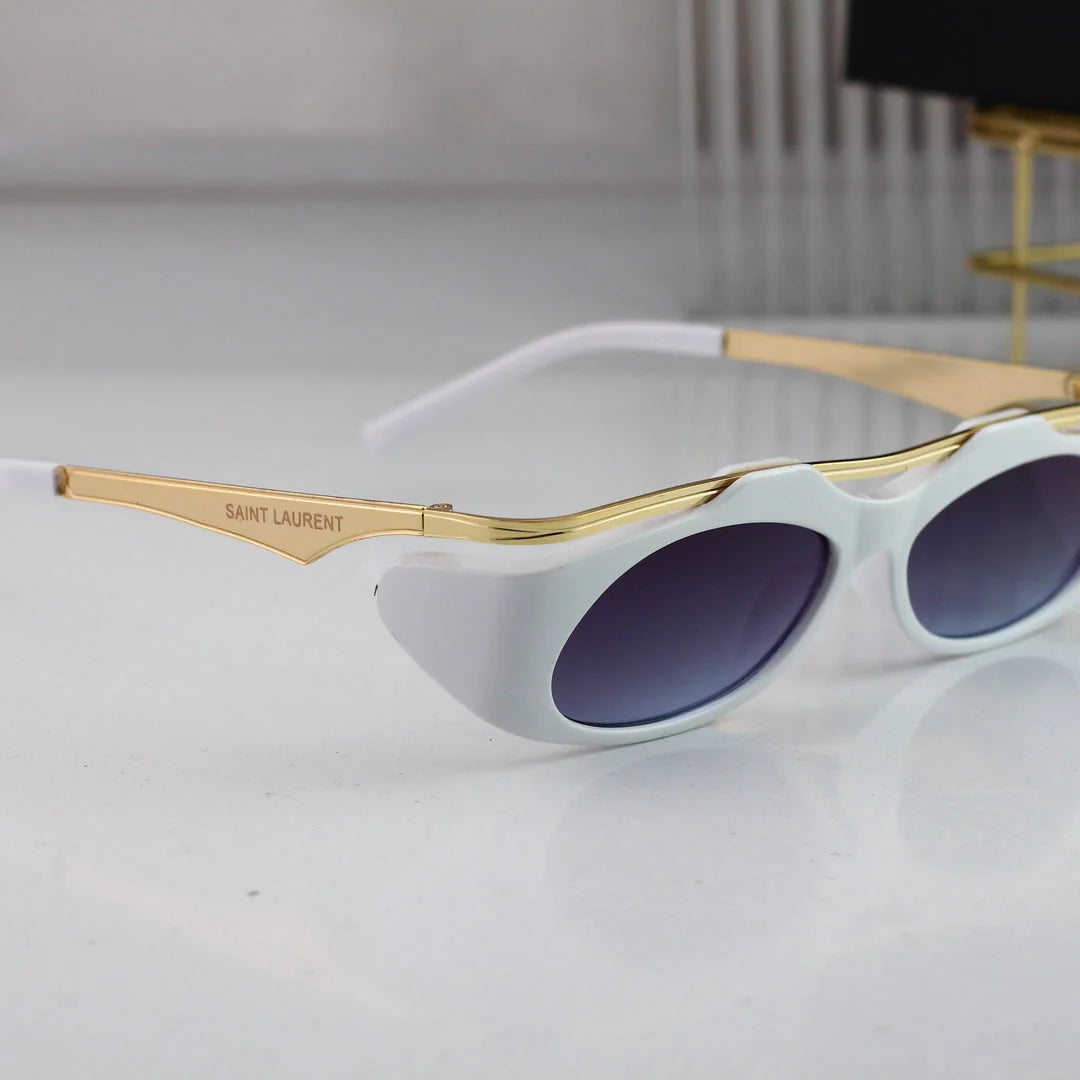 Personalized one-piece sunglasses