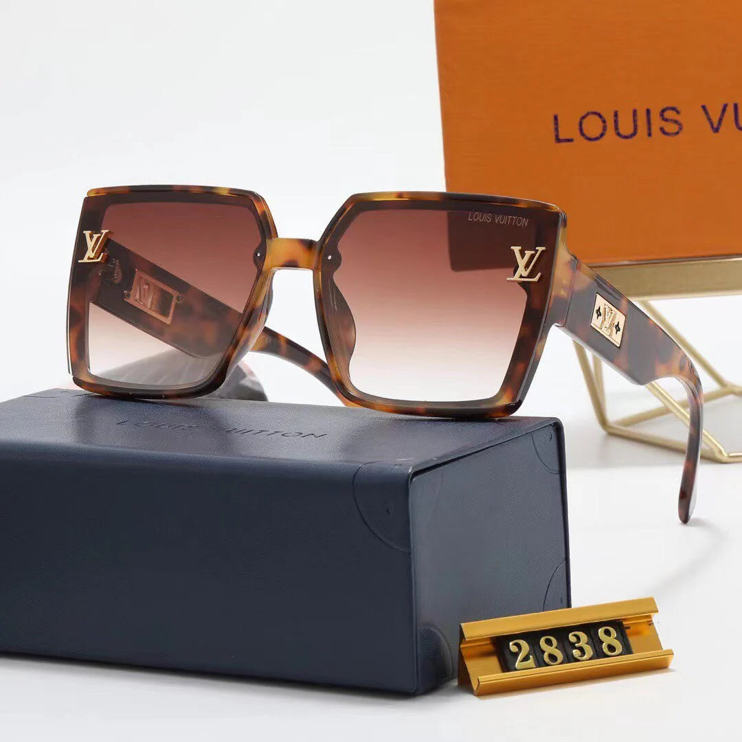 Square Sunglasses 2838