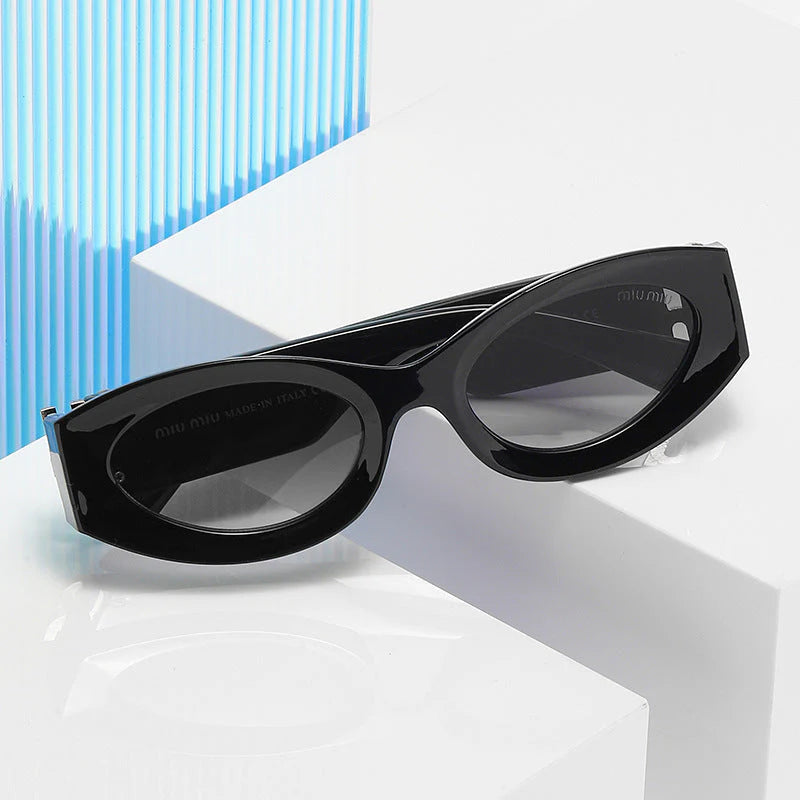 Retro cat-eye sunglasses